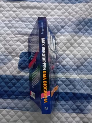 Livro "Max Verstappen: Uma Biografia" - James Gray