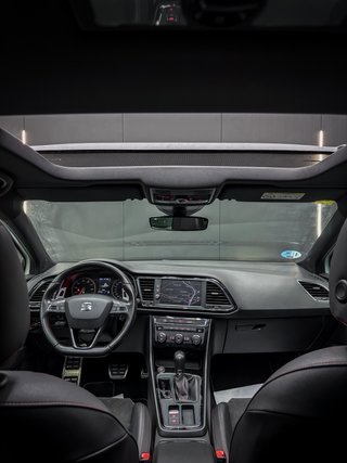 SEAT Leon FR PLUS