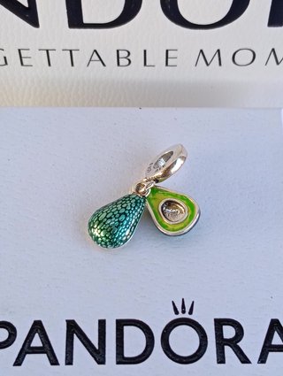 Charm Aguacate