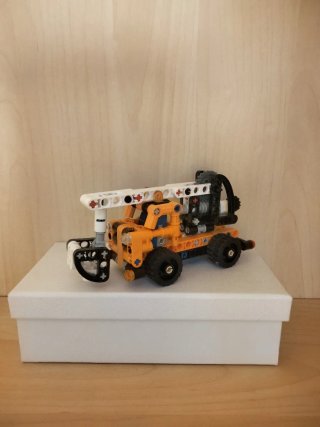 Lego Technic 42088 Piattaforma Elevatrice