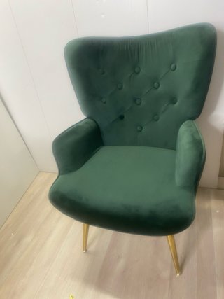 Orejero terciopelo verde patas doradas