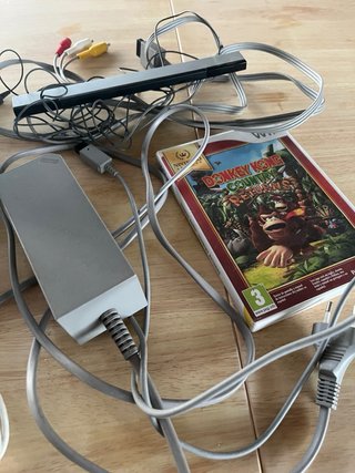 Consola Wii + Accesorios + Juego