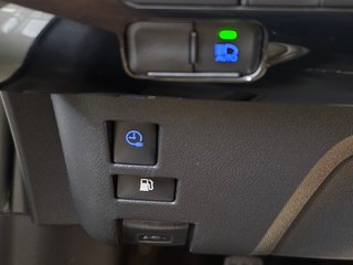 TOYOTA Prius PlugIn 125PH Advance