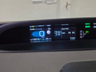 TOYOTA Prius PlugIn 125PH Advance