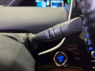 TOYOTA Prius PlugIn 125PH Advance