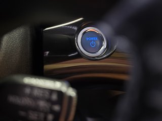 TOYOTA Prius PlugIn 125PH Advance