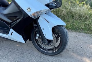 Yamaha T-Max 530