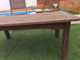 Mesa y 2 Sillas de Teka
