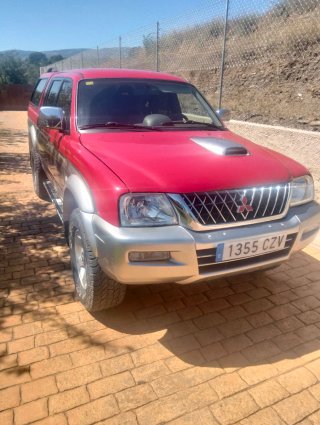 Mitsubishi L 200 2003