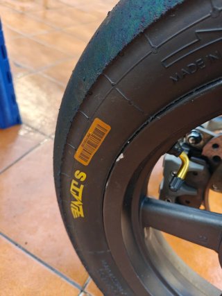 Pit Bike YCF 190 voca  Precio Nueva 3200€+ ruedas