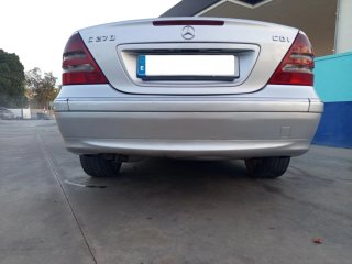 Mercedes-Benz Clase C 2003