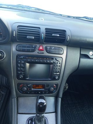Mercedes-Benz Clase C 2003