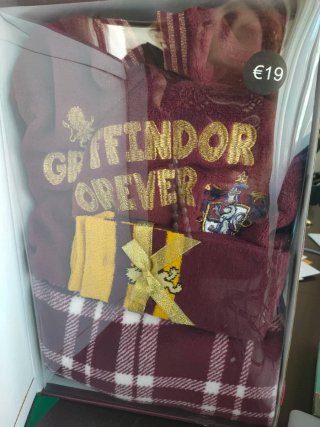Cosy Pijama y calcetines Harry Potter Gryffindor S