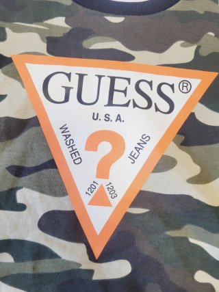 Sudadera Guess Camuflaje Logo Naranja