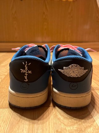 Air Jordan 1 Low Travis Scott x Fragment