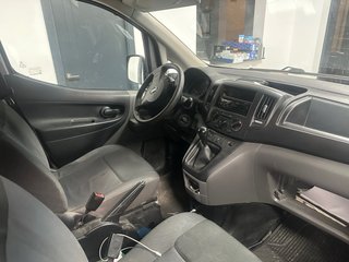 Nissan NV200 2014