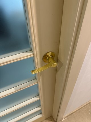 Puerta interior madera y cristal abatible