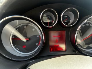 Opel Insignia 2012