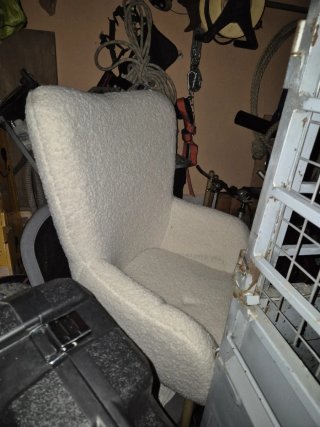 Sillón blanco de pelo