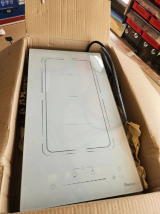 Placa inducción blanca 2 fuegos sin usar