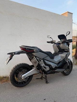 Honda X-ADV 750