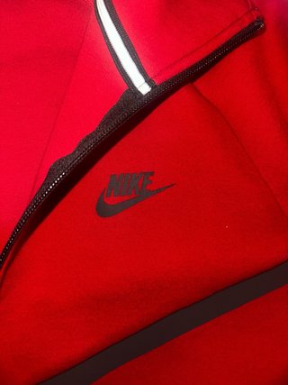 Sudadera Nike Tech Fleece Roja