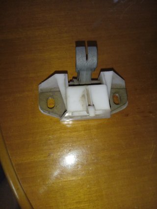 Cerradura portón R5 y R7