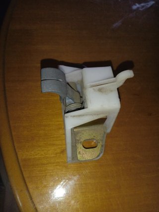 Cerradura portón R5 y R7