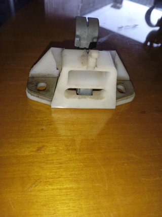 Cerradura portón R5 y R7