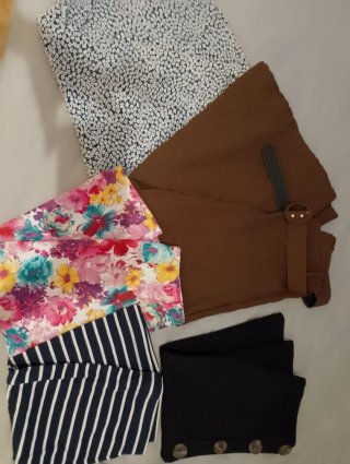 Lote de faldas midi
