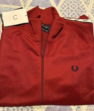 Chaqueta Fred Perry Roja