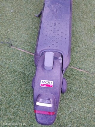 Patín Eléctrico NIU KQi1 Pro + Cargador + Candado