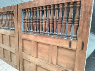 ANTIGUAS PUERTAS DE MADERA