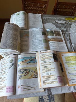 Libros de texto de los ańos 80 de la Edito  Anaya