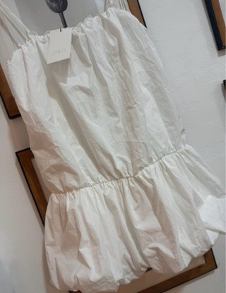 Vestido globo nylon Zara Talla única