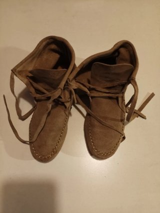 Botas de pele tipo Índio castanhas