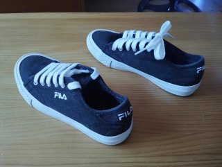 Fila talla 37 negro y blanco NUEVO