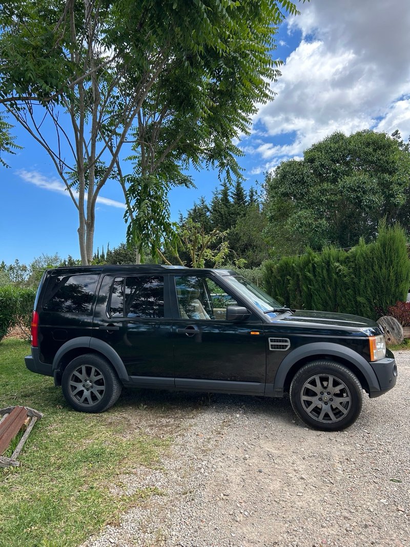 Land Rover Discovery 2005 - foto 1