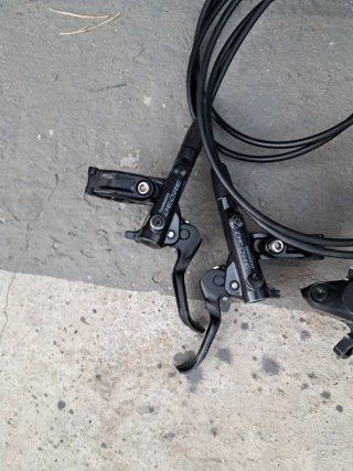 Shimano M6100 Frenos Hidráulicos Deore 4 pistones