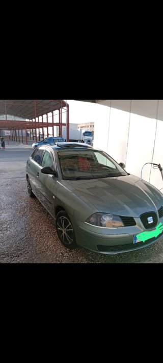SEAT Ibiza 2004