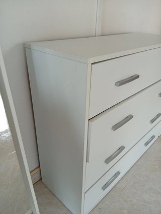 Consegna a domicilio Castellon, grande cassettiera