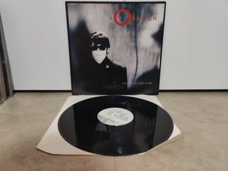 Roy Orbison - She’s a Mystery to Me LP