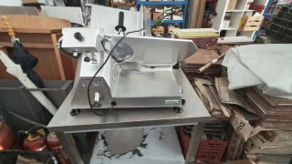 Cortadora de embutidos Edenox CGP-350