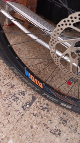 Bicicleta Eléctrica BH Atom 720w