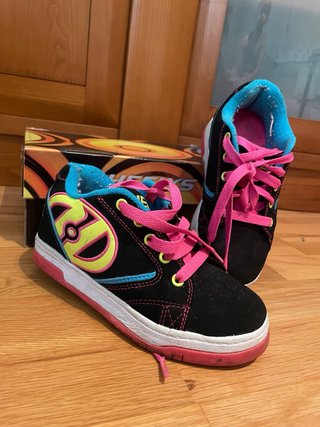 Heelys Zapatillas con Ruedas Negras y Rosas. EU:32