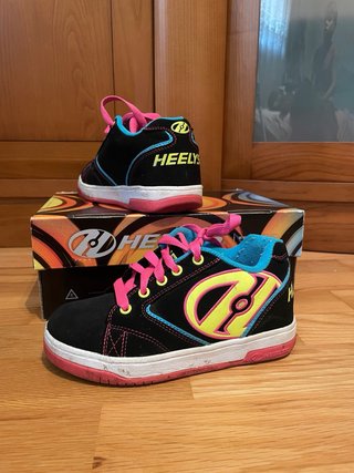 Heelys Zapatillas con Ruedas Negras y Rosas. EU:32
