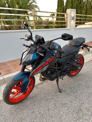 KTM Duke 125