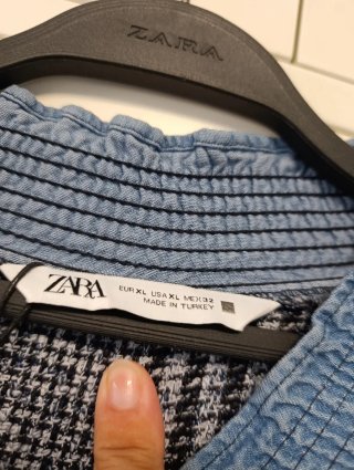 Vestido Zara vaquero con estampado de cuadros