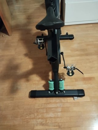 Bicicleta Indoor Profesional Ultraflex 25. Sistema