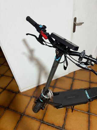 Patinete Cecotec Como nuevo si daños y factura